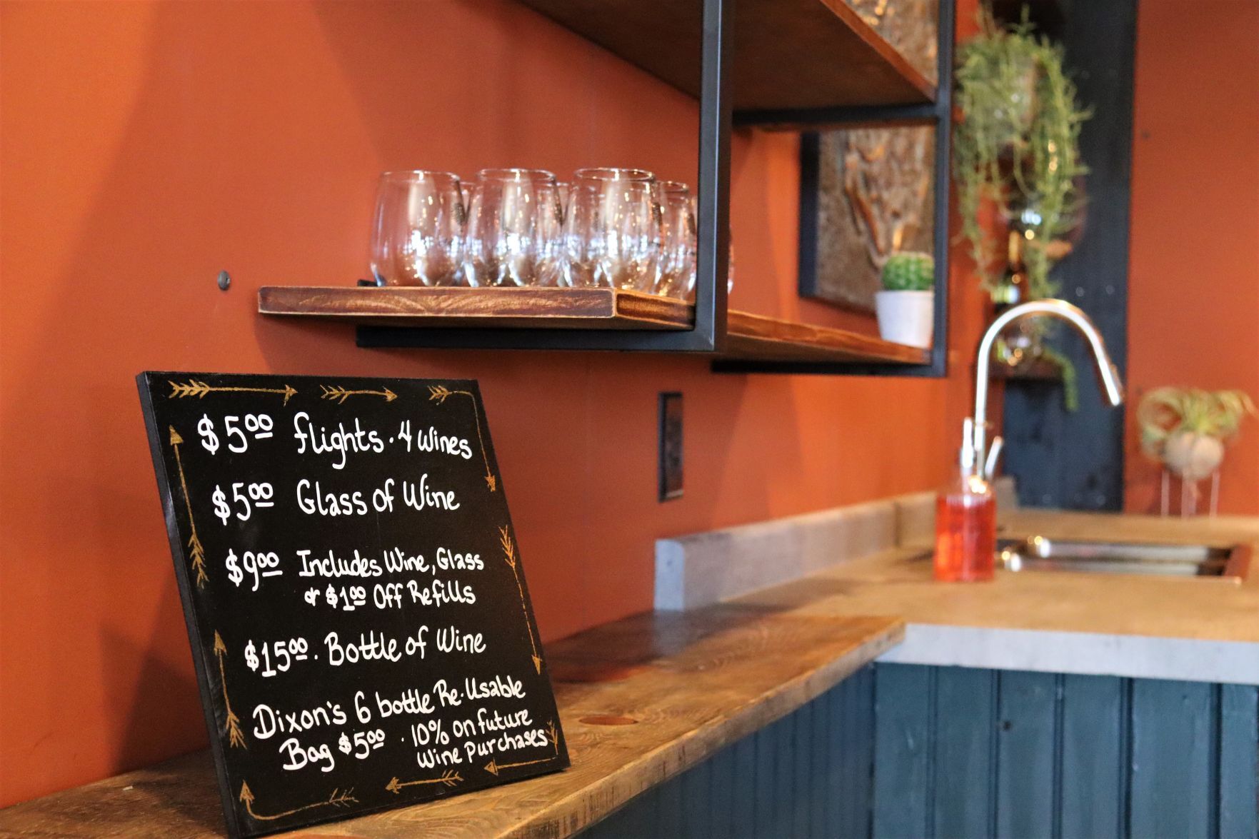 Dixon's Autumn Harvest Winery